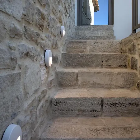 Luxury Gem Overlooking The Church, 150m From * Hersonissos (Crete)