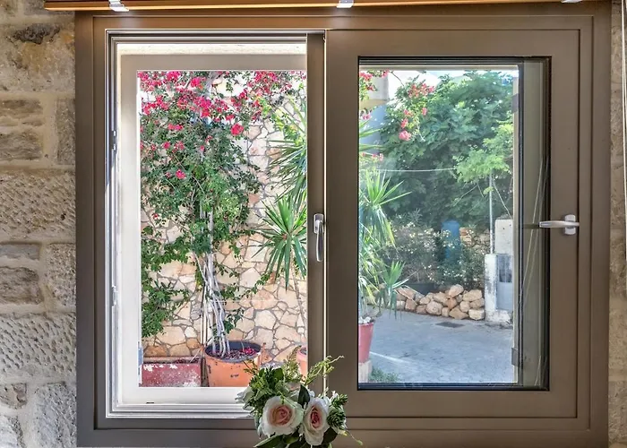 Apartment Luxury Gem Overlooking The Church, 150m From Hersonissos (Crete)