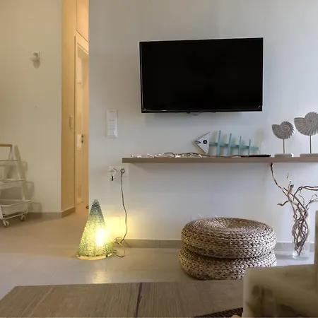 Luxury Gem Overlooking The Church, 150m From * Limenas Chersonisou