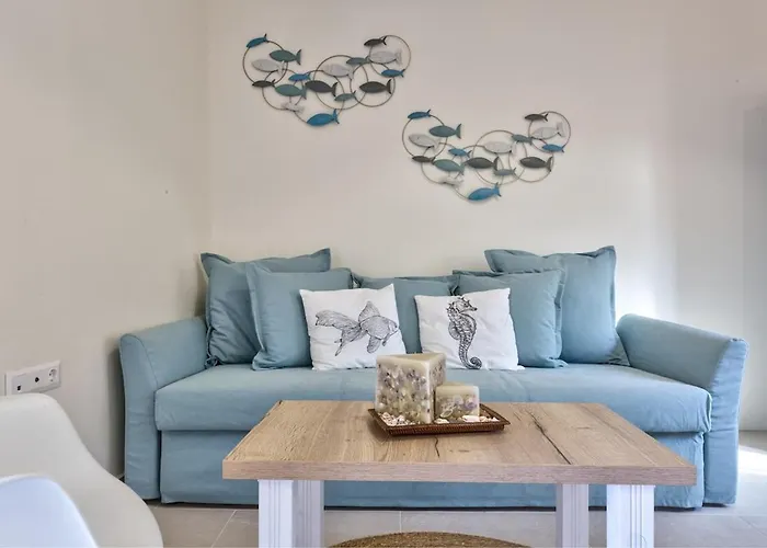 Luxury Gem Overlooking The Church, 150m From Apartament Hersonissos (Crete)