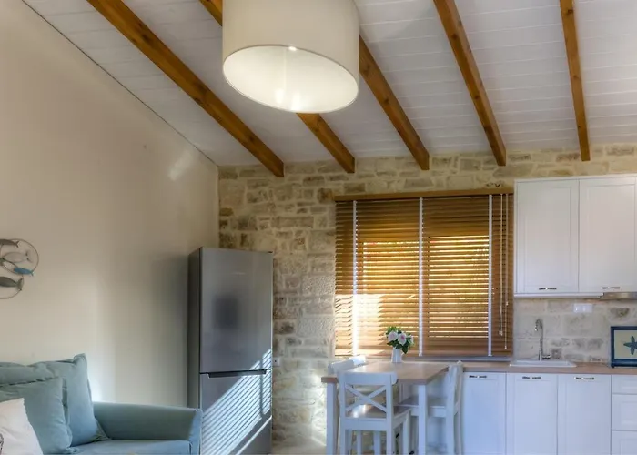 Apartament Luxury Gem Overlooking The Church, 150m From