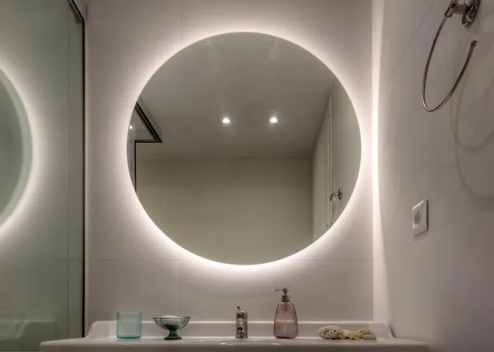 Luxury Gem Overlooking The Church, 150m From *