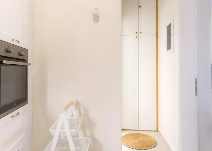 Luxury Gem Overlooking The Church, 150m From *