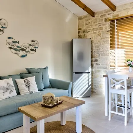 Appartement Luxury Gem Overlooking The Church, 150m From Chersonissos