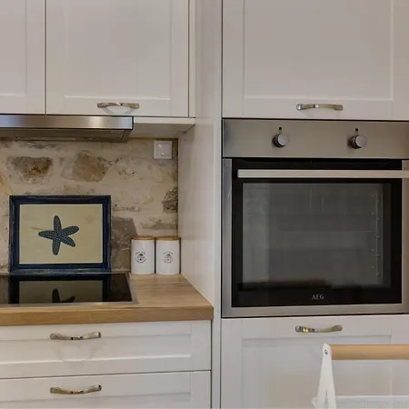 Appartement Luxury Gem Overlooking The Church, 150m From Chersonissos